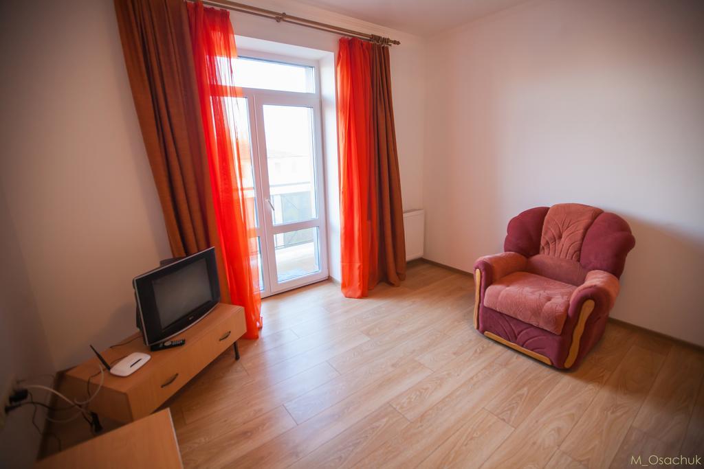 Like Home On Zaliznychna İvano-Frankivsk Dış mekan fotoğraf